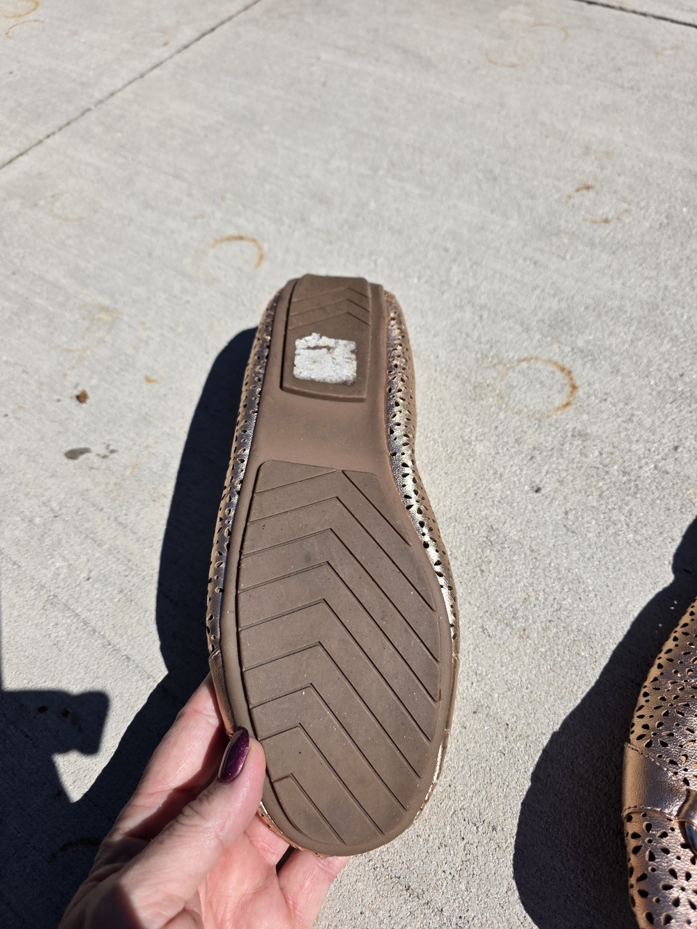 Me Too Luna Perf Ballerina flats. In Rose Gold. Size 10. Wore A Couple Times - Picture 9 of 9